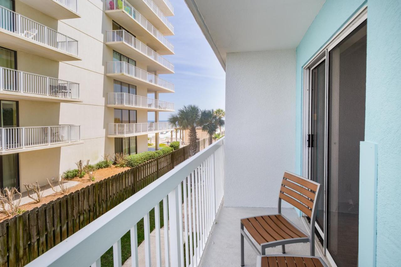 Holiday Inn Express Orange Beach - On The Beach By Ihg Dış mekan fotoğraf