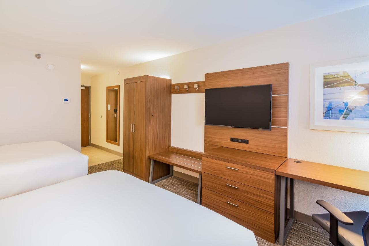 Holiday Inn Express Orange Beach - On The Beach By Ihg Dış mekan fotoğraf